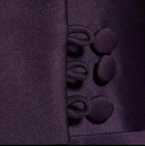 Dress - Picture 4 of 9